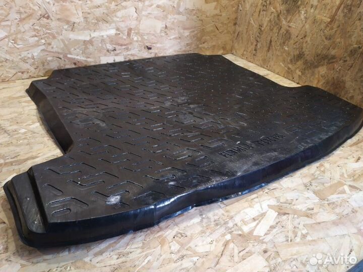 Пол багажника Volkswagen Polo sedan cfnb 2014