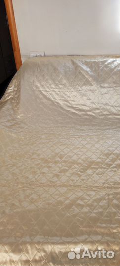 Покрывало на кровать