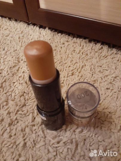 Халайтер, румяна Maybelline