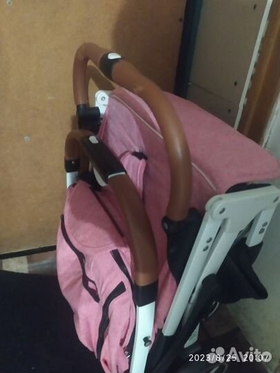 Прогулочная коляска на запчасти