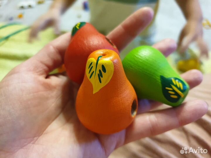 Шнуровки из дерева груши животные и сортер