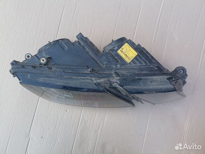 Правая фара Skoda Octavia A7 рестайлинг 2017-2021
