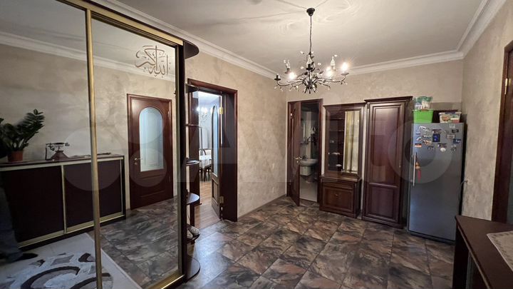 Дом 180 м² на участке 3 сот.