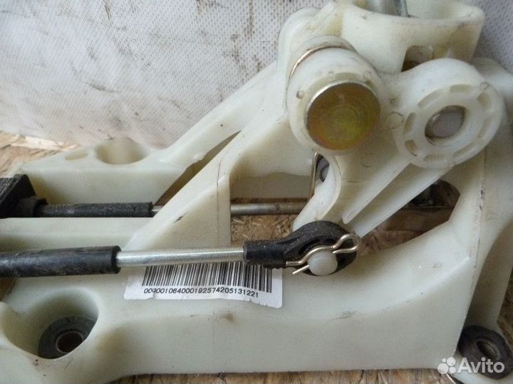 Кулиса МКПП Geely GC6 2014-2016 (1064000192)