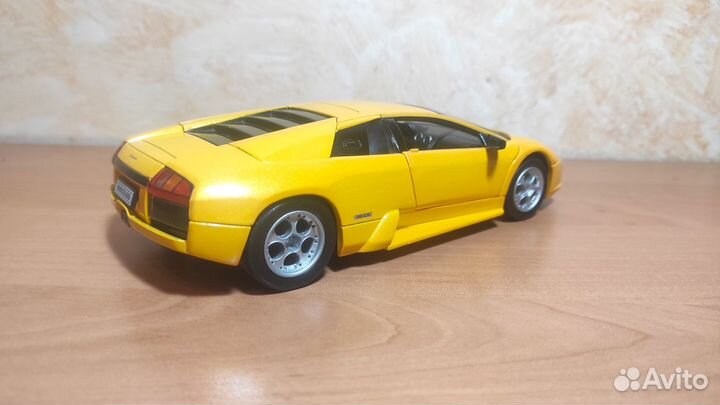 Lamborghini Murcielago 1:24 Welly