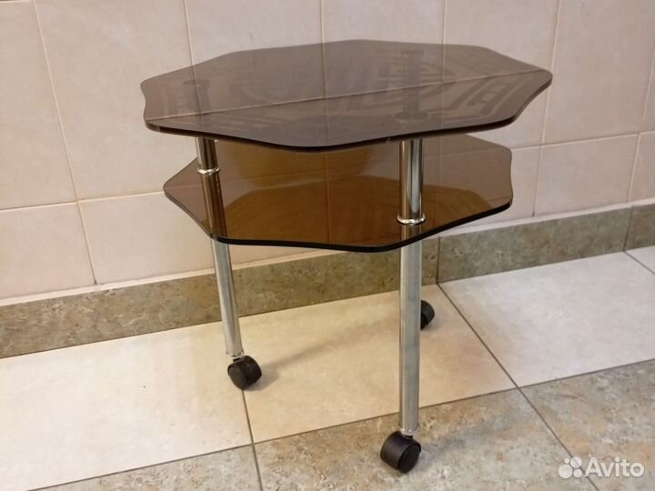 Журнальный столик