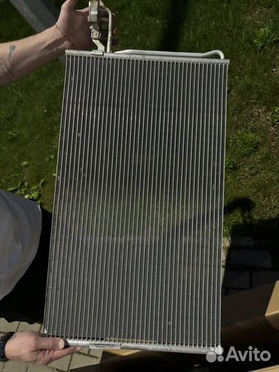 Радиатор кондиционера volvo s40/ v50