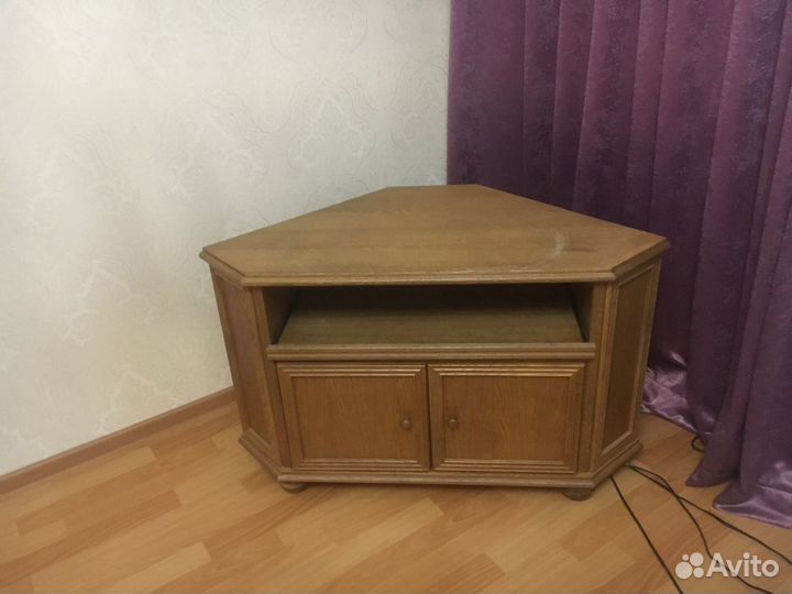 Тумба угловая