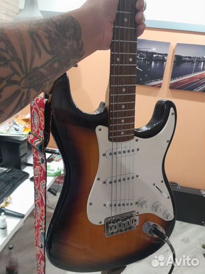 Электрогитара fender squier stratocaster