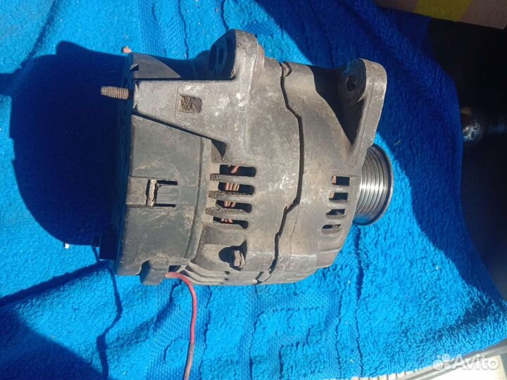 Генератор VW Golf, Passat, MBVito 2.8, VR6