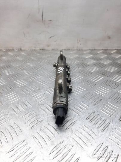 Топливная рампа Opel Astra 1.9 Z19DTH 2007