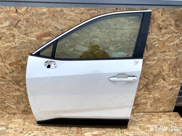 Дверь передняя левая Toyota Rav4 50