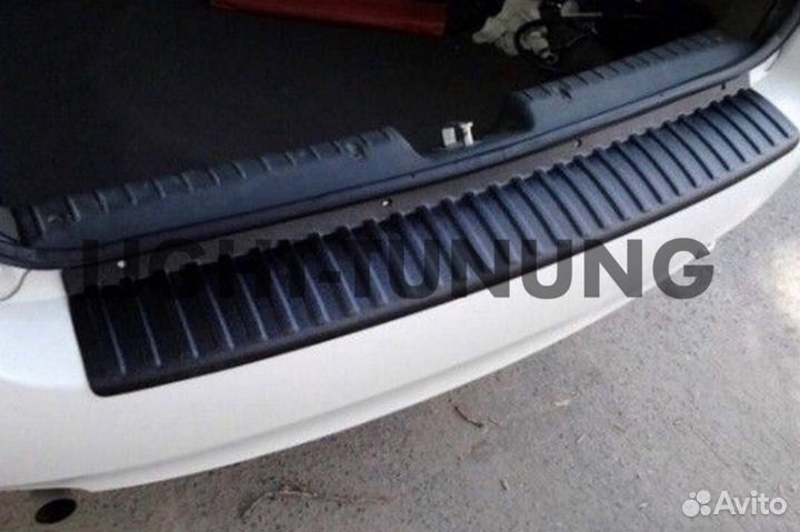 Защита заднего бампера