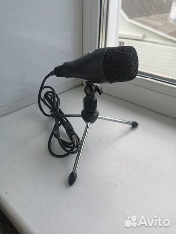 Кардиоидный конденсаторный микрофон