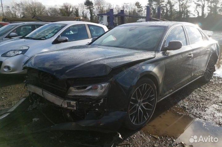 Зеркало левое Audi A8 d4