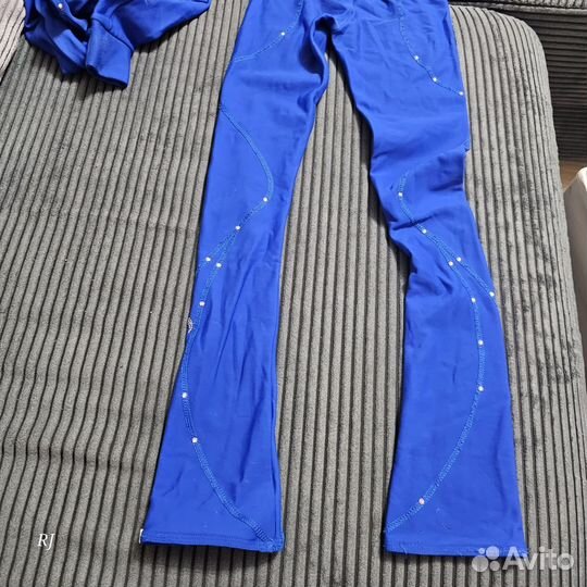 Костюм для фигурного катания