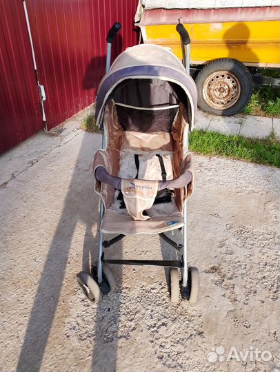 Прогулочная коляска