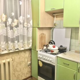 2-к. квартира, 44 м², 2/5 эт.