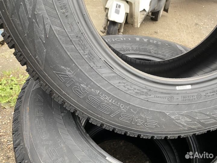 Nokian Tyres Hakkapeliitta R3 SUV 245/65 R17 111R