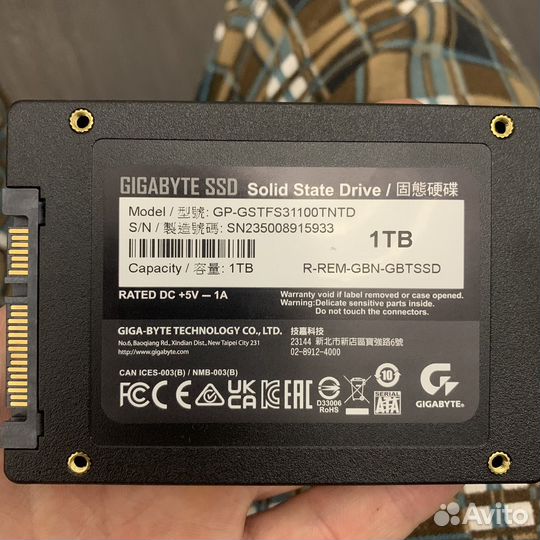 Ssd gigabyte 1Tb