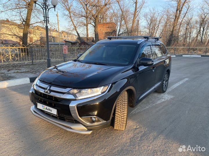 Mitsubishi Outlander 2.0 CVT, 2015, 165 000 км