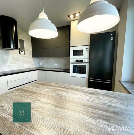 Красивый кухонный гарнитур