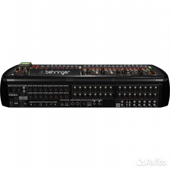 Цифровой микшер behringer X32