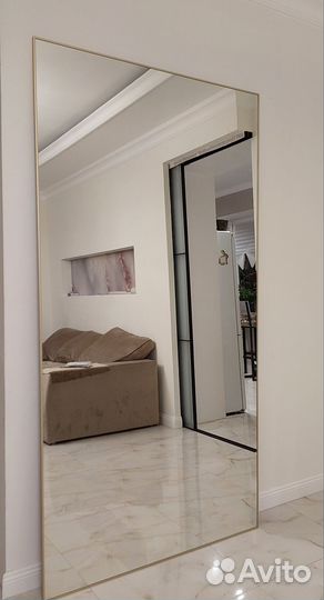 Зеркало напольное в полный рост