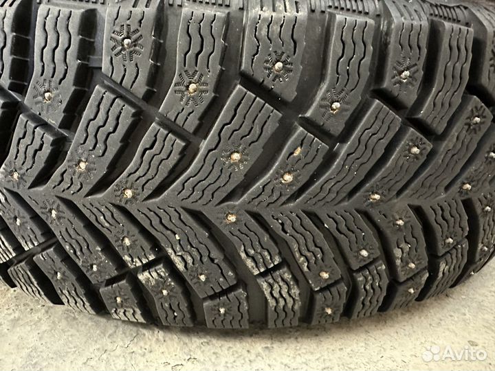 Michelin X-Ice North 4 185/65 R15 92T