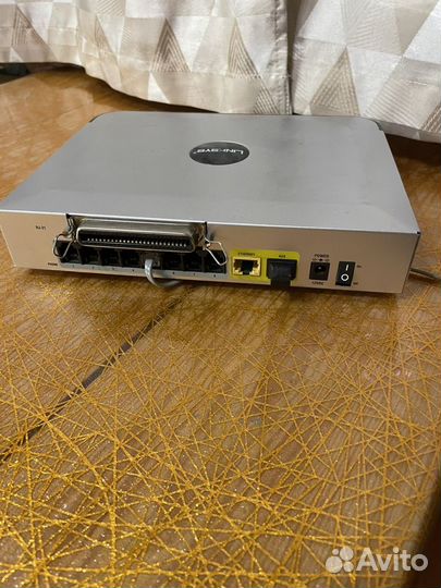 Продаётся Voip шлюз Linksys Cisco SPA 8000