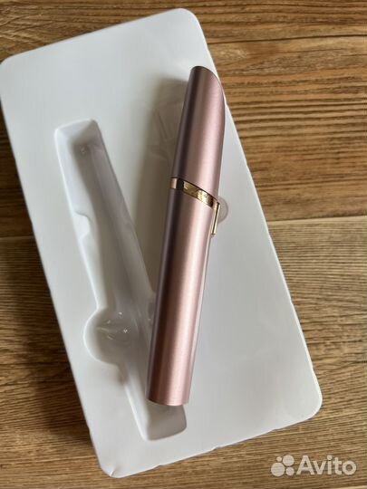 Триммер для бровей