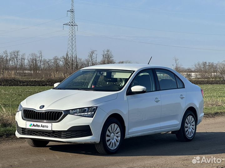 Skoda Rapid 1.6 AT, 2022, 215 000 км