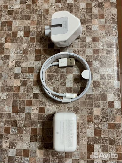 Новое зарядное оригинал для iPhone/iPad