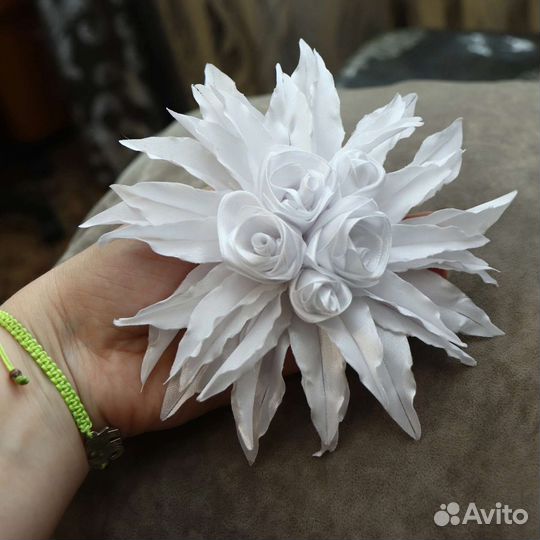 Заколка бант