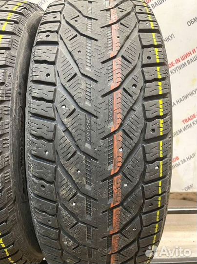 Kormoran Stud 2 225/55 R17 97M