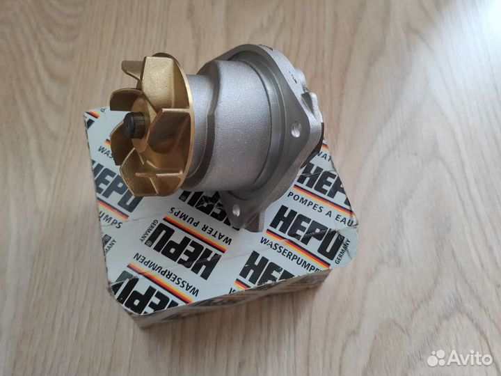 Водяная помпа Hepu P525