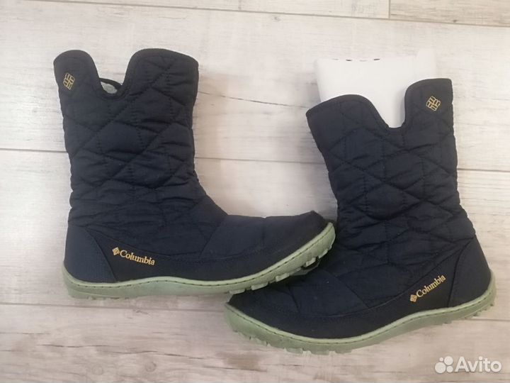 Продам вещи на девочку Columbia