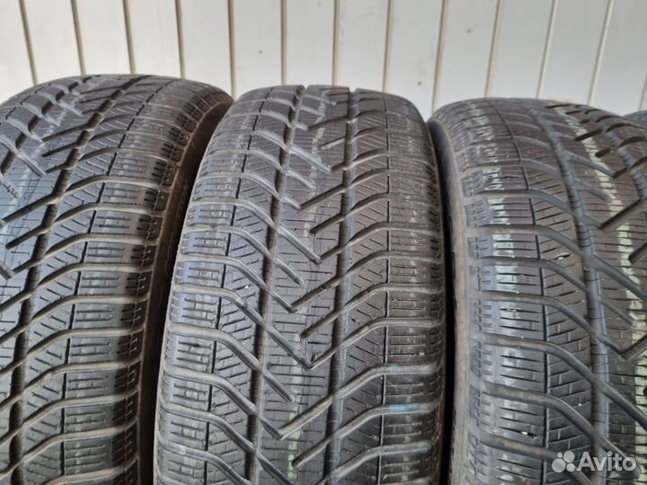 Pirelli Winter 190 Snowcontrol 205/55 R16