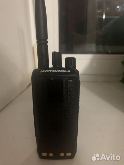 Рация motorola dp 2400
