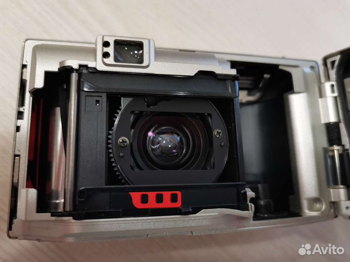 Компактный фотоаппарат olympus Mju-v