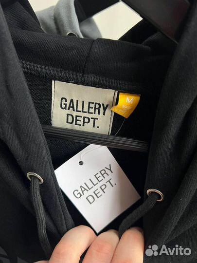 Худи Gallery Dept