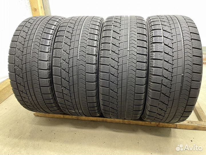 Bridgestone Blizzak VRX 245/50 R18 100Q