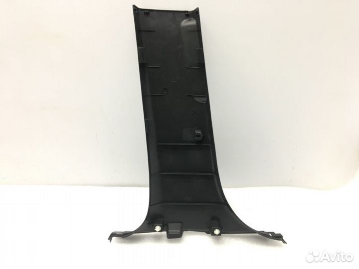 Обшивка стойки правая Mitsubishi Pajero Sport KS1W