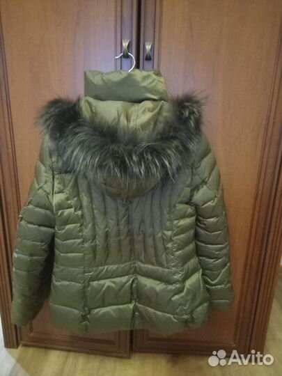 Пуховик женский