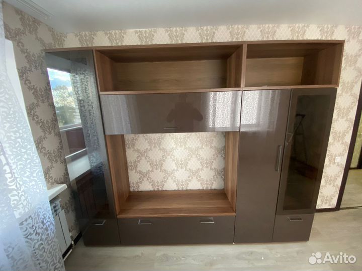 Мебель в гостиную бу