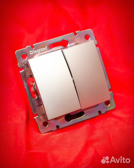 Розетка Valena Белая комп (RJ45) 1-ая 5 кат UTP