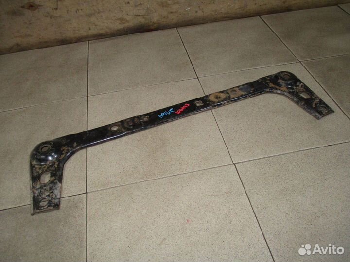 Балка передняя поперечная Nissan Note (E11)