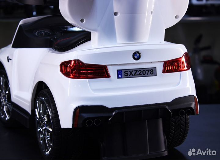 Детский толокар BMW M5 White