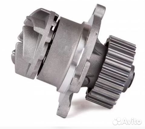 Водяной насос помпа