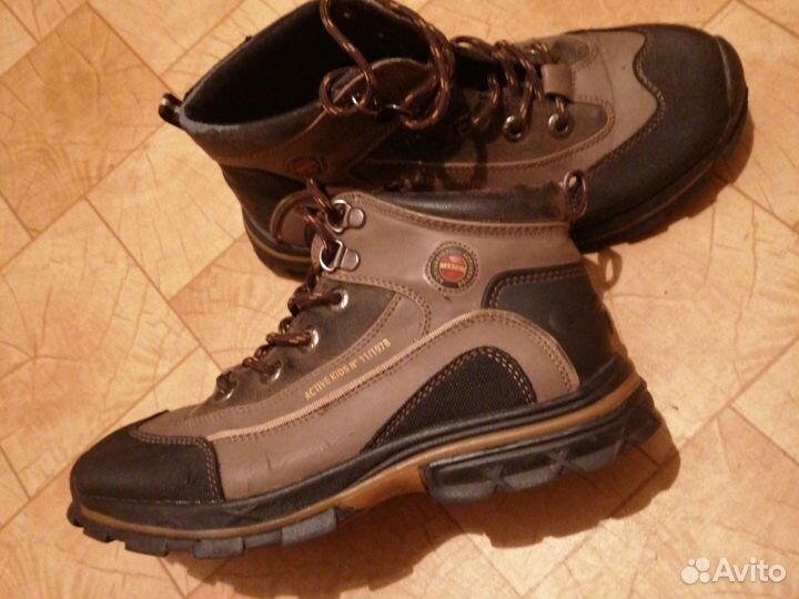 Ботинки демисезонные